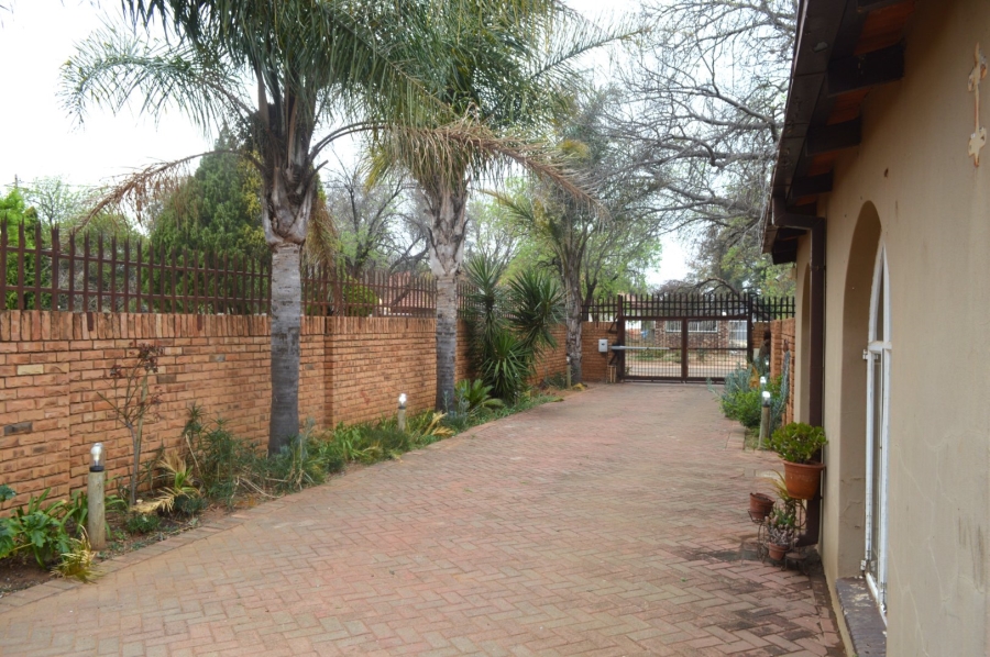 3 Bedroom Property for Sale in Meiringspark Ext 4 North West